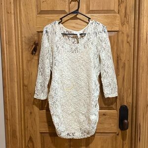 Flattering Lace Maternity Top